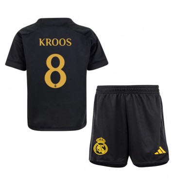 Real Madrid Toni Kroos #8 Tredje trøje Børn 2023-24 Kort ærmer (+ korte bukser)